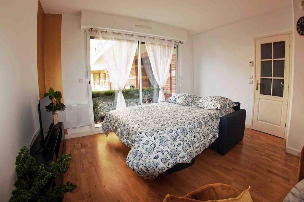 Suite George 5 + Parking Prive Et Securise Arras Kültér fotó